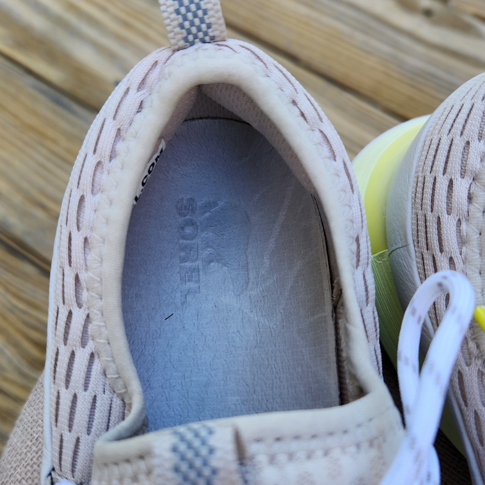 Sorel Kinetic Impact Beige Sneaker - Picture 7 of 9